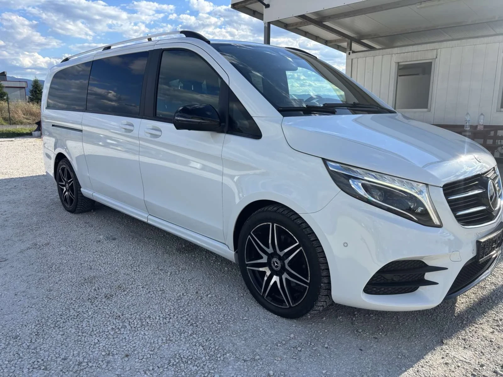 Mercedes-Benz V 250 V-250, AMG-Linie, 4-Matik, Full, Top, Edition, снимка 7 - Бусове и автобуси - 55284896