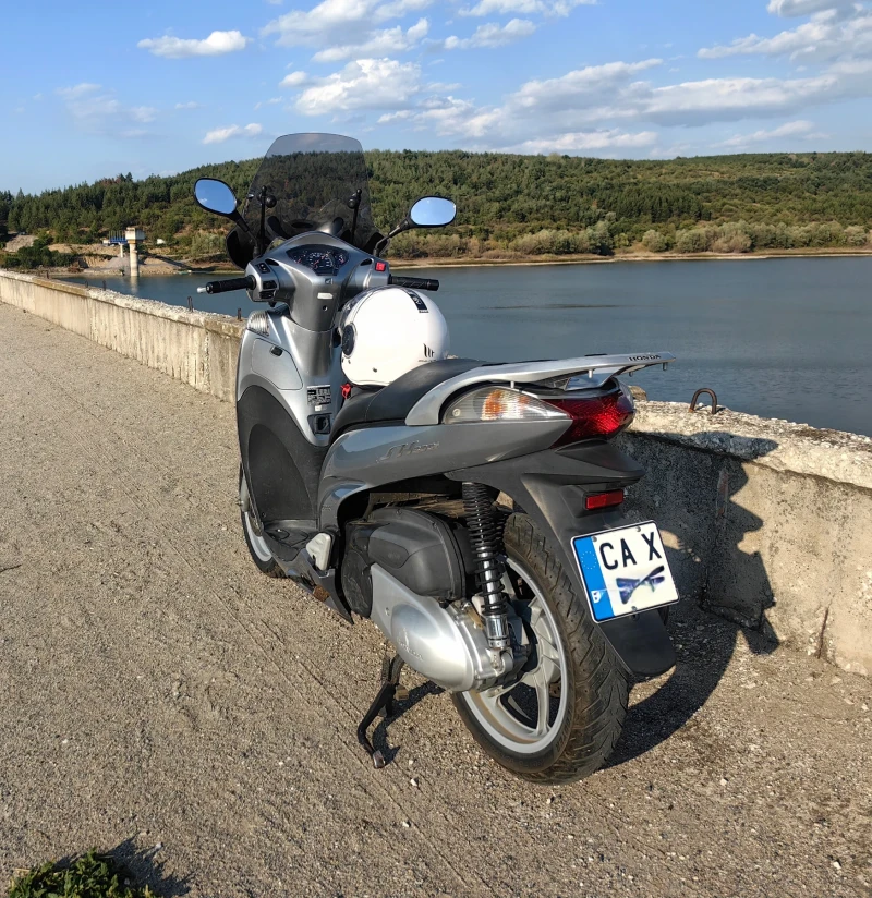 Honda Sh 300i, снимка 6 - Мотоциклети и мототехника - 51515376