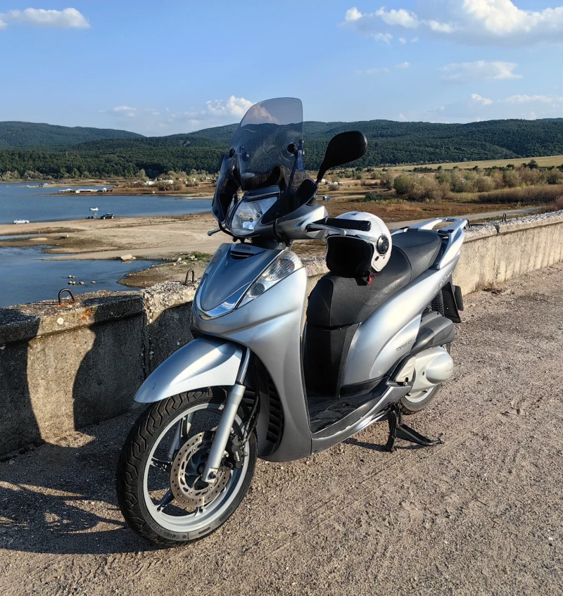 Honda Sh 300i, снимка 5 - Мотоциклети и мототехника - 51515376