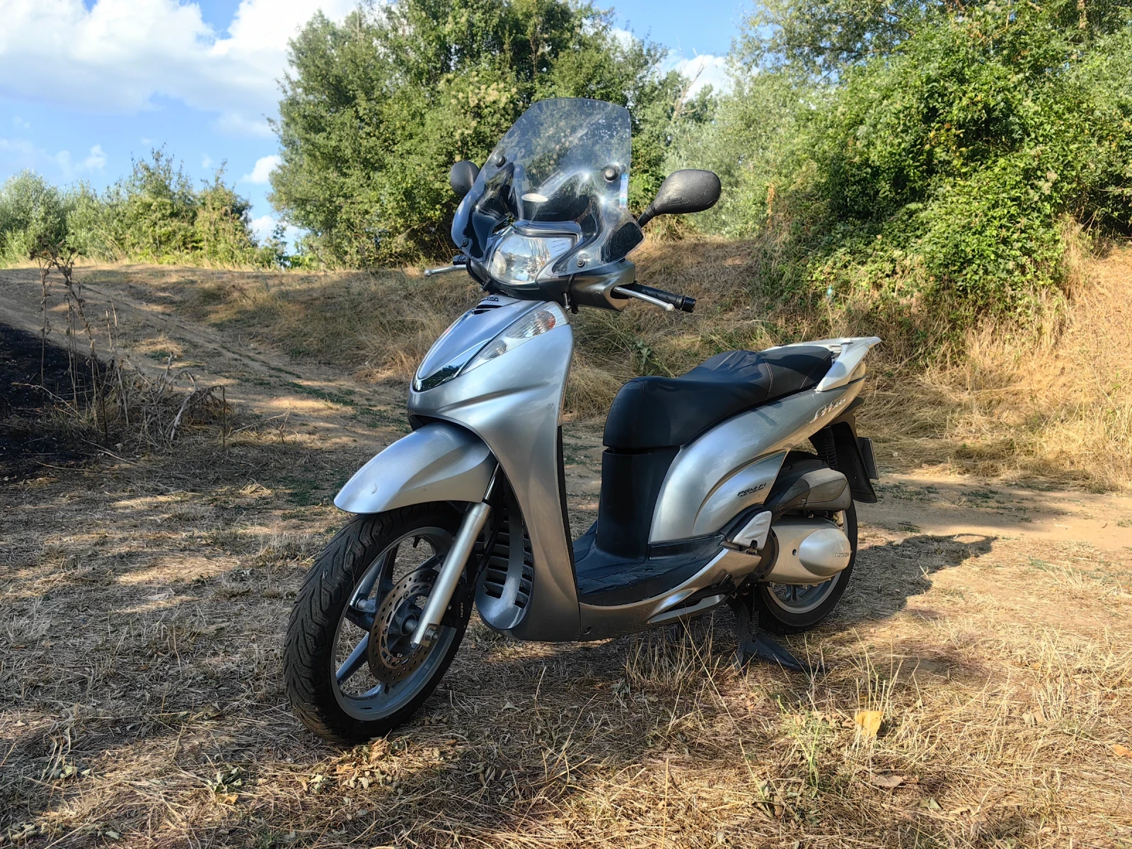 Honda Sh 300i - изображение 2