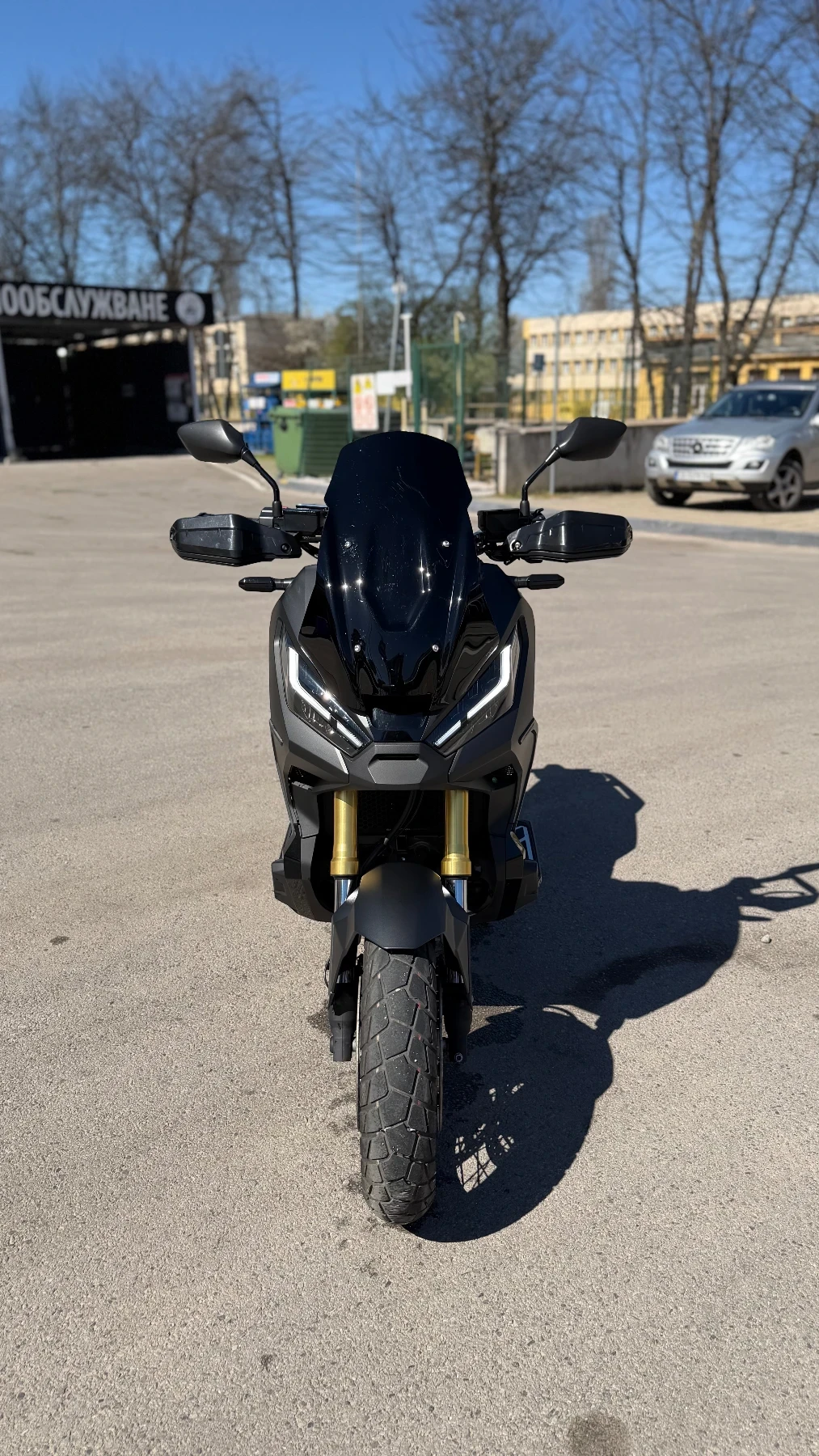 Honda X-ADV AKRAPOVIC!СЕРВИЗНА ИСТОРИЯ!CARBON!FOOTPEGS!TOP!, снимка 7 - Мотоциклети и мототехника - 54134402