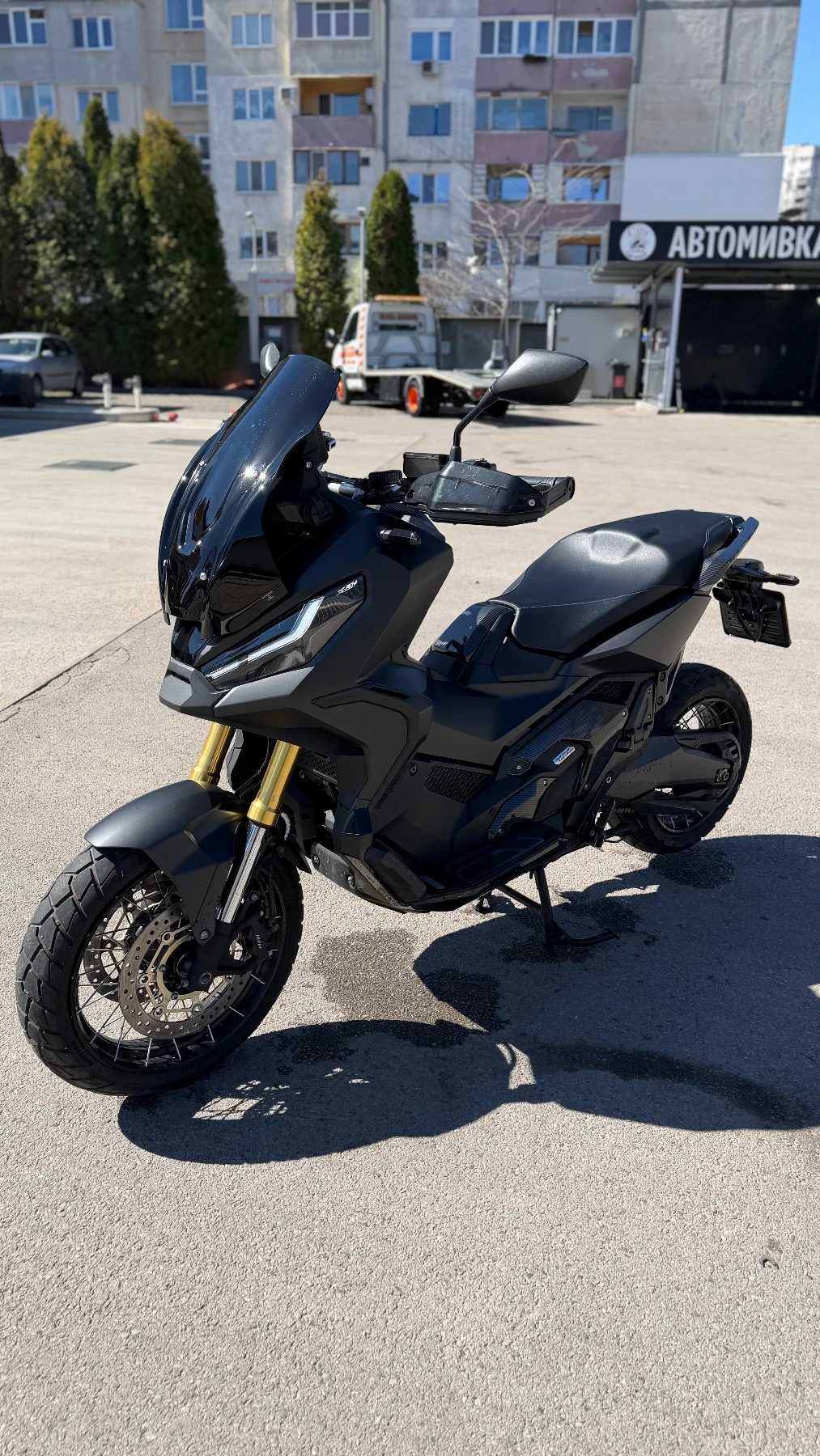 Honda X-ADV AKRAPOVIC!СЕРВИЗНА ИСТОРИЯ!CARBON!FOOTPEGS!TOP!, снимка 6 - Мотоциклети и мототехника - 54134402