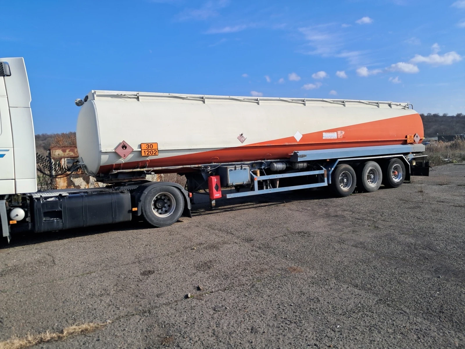 Полуремарке LAG