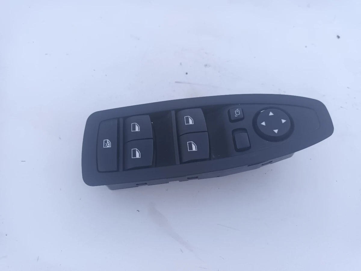 копче ел. стъкла ляво,модул БМВ Х1,x3,x5 2.0д x drive x1