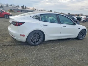 Tesla Model 3, снимка 3