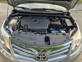 Toyota Avensis 2.0D-4D NAVI KOЖА КЕYLESS FULL ВНОС ИТАЛИЯ , снимка 16
