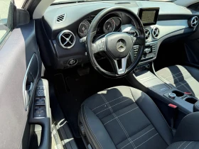 Mercedes-Benz CLA 220 d SEDAN 7G-TRONIC AUTOMAT !!! ПЕРФЕКТНО СЪСТОЯНИЕ , снимка 10