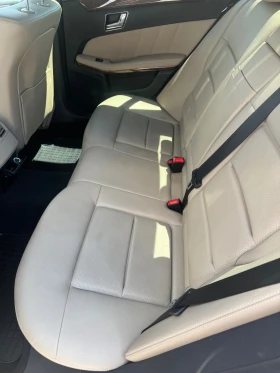 Mercedes-Benz E 350 4MATIC, снимка 8