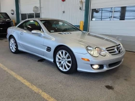 Mercedes-Benz SL * 5.5L V8 * ДВА КЛЮЧА * ГЛАВНО ПРЕДСТАВИТЕЛСТВО, снимка 2