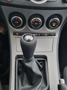 Mazda 3 1.6, снимка 9