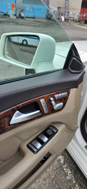 Обява за продажба на Mercedes-Benz CLS 350 CLS 350, ЗАДНО, AMG СПИРАЧКИ, FACE ~34 000 лв. - изображение 8 | Auto.bg Обява за продажба на Mercedes-Benz CLS 350 CLS 350, ЗАДНО, AMG СПИРАЧКИ, FACE ~34 000 лв. - изображение 8