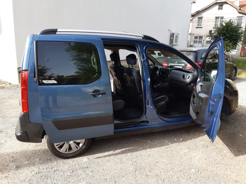 Citroen Berlingo 1.6 HDI  XTR, снимка 12 - Автомобили и джипове - 47013899