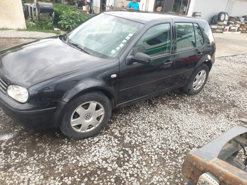 VW Golf 100кс 4?4, снимка 2 - Автомобили и джипове - 47196084