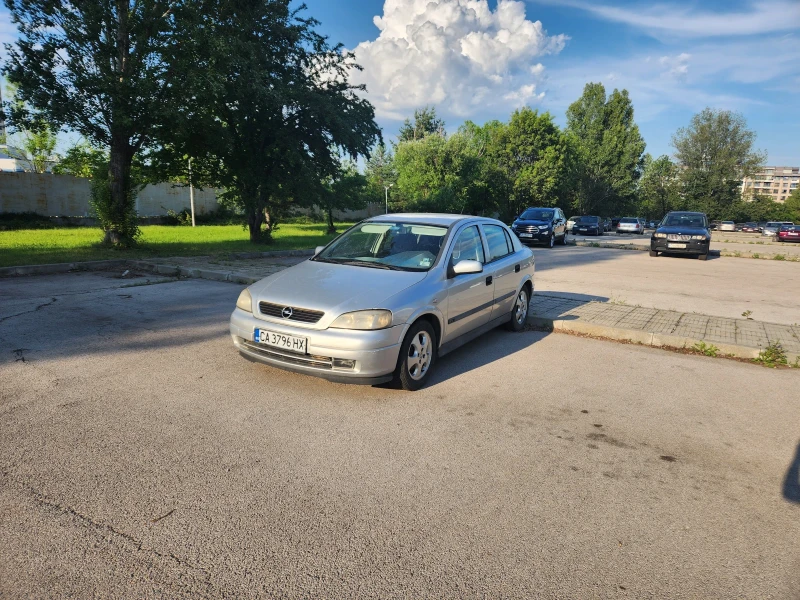 Opel Astra, снимка 2 - Автомобили и джипове - 47683753