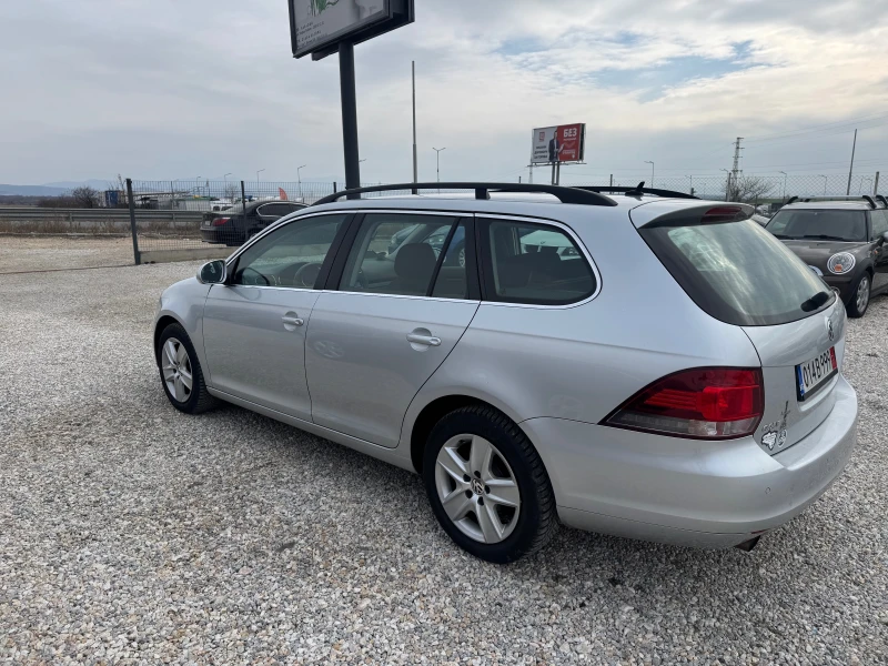 VW Golf 1.6 TDI, снимка 2 - Автомобили и джипове - 49437831