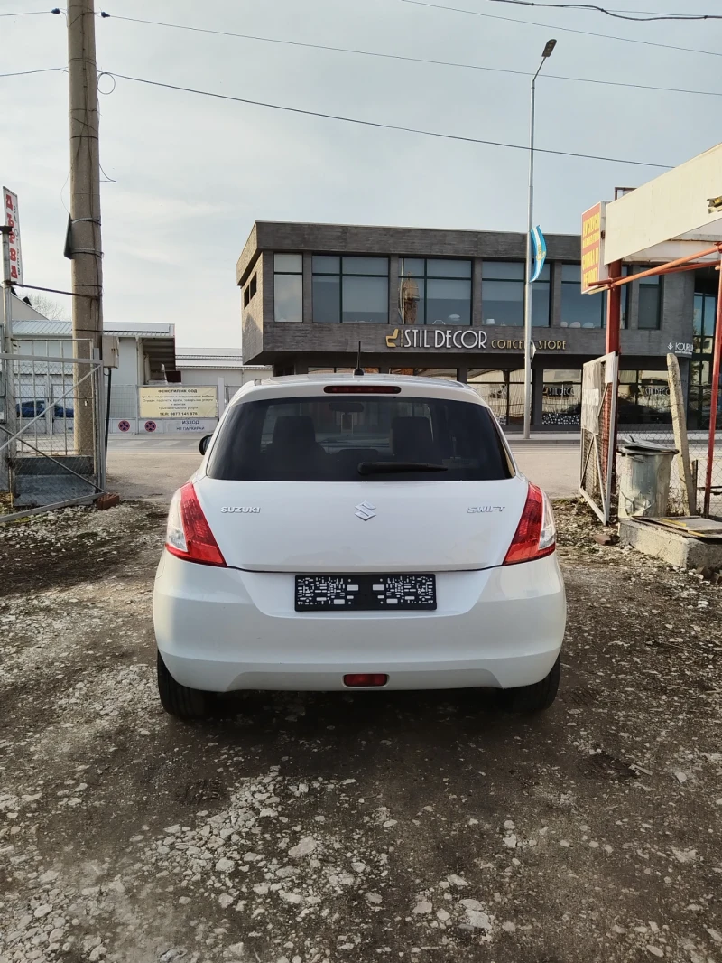 Suzuki Swift 1.3 DDIS , снимка 7 - Автомобили и джипове - 49471937