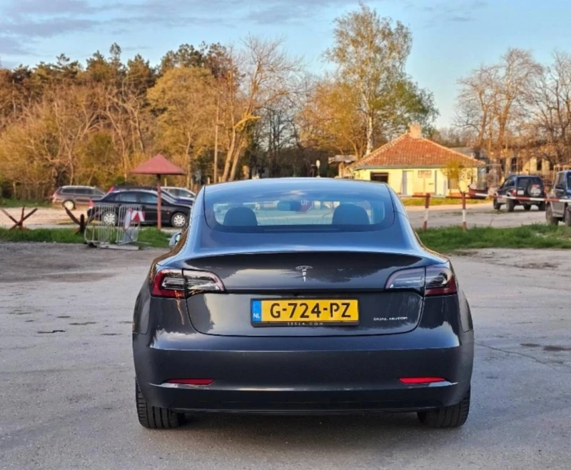 Tesla Model 3  4х4 Европейска Гаранция, снимка 5 - Автомобили и джипове - 49982210