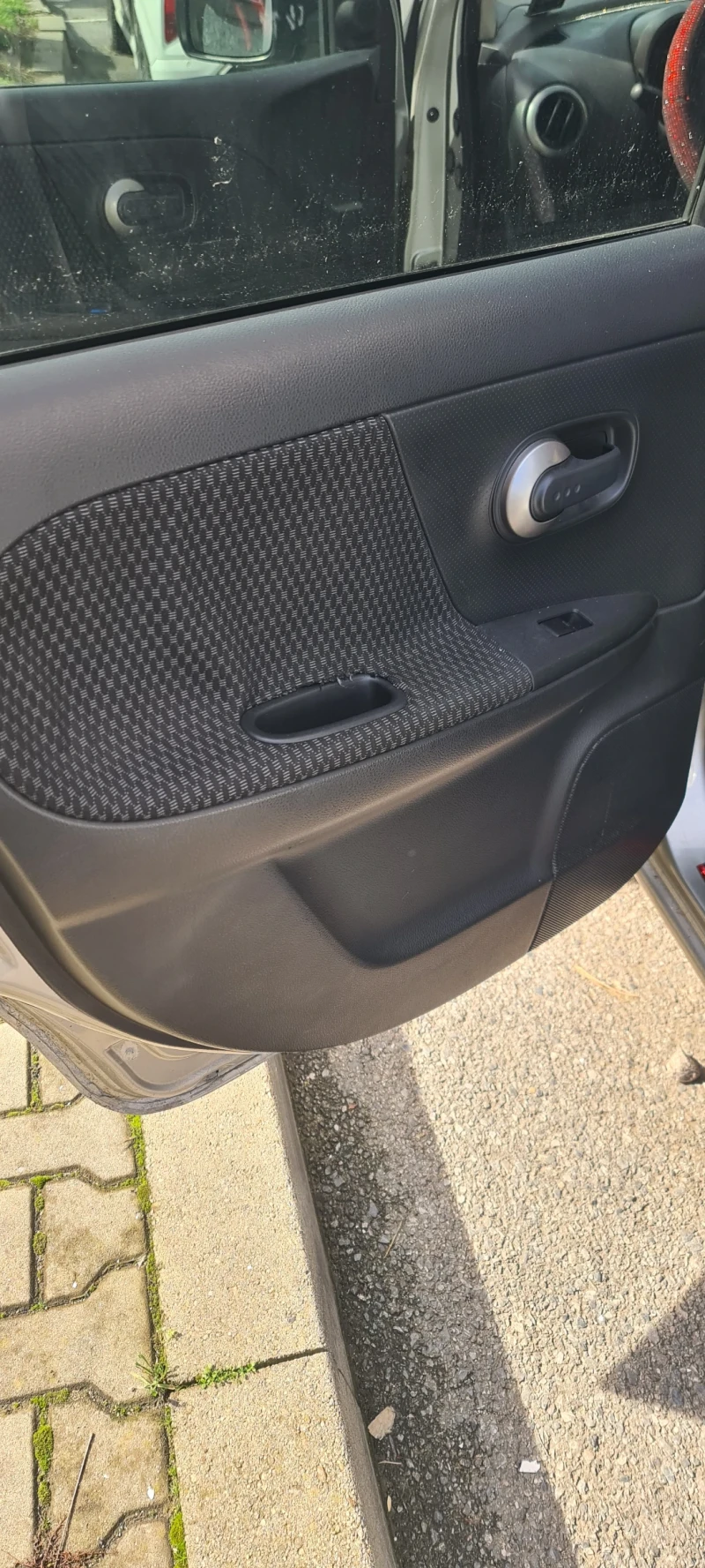 Nissan Note, снимка 6 - Автомобили и джипове - 53540447