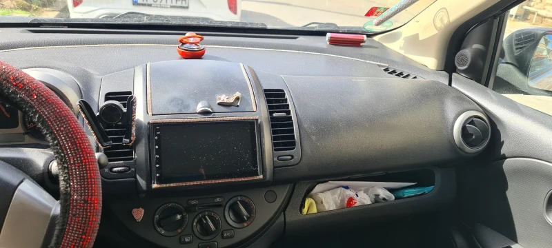 Nissan Note, снимка 7 - Автомобили и джипове - 53540447