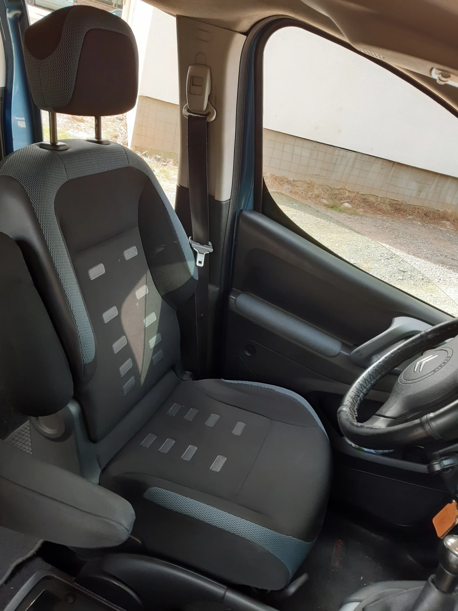 Citroen Berlingo 1.6 HDI  XTR - изображение 10