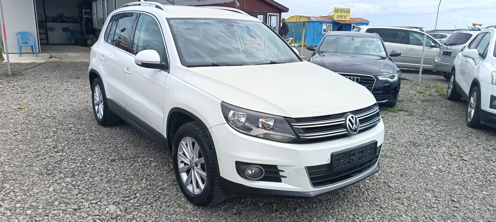 VW Tiguan 2.0 * 4x4 *  Автомат *  - изображение 3