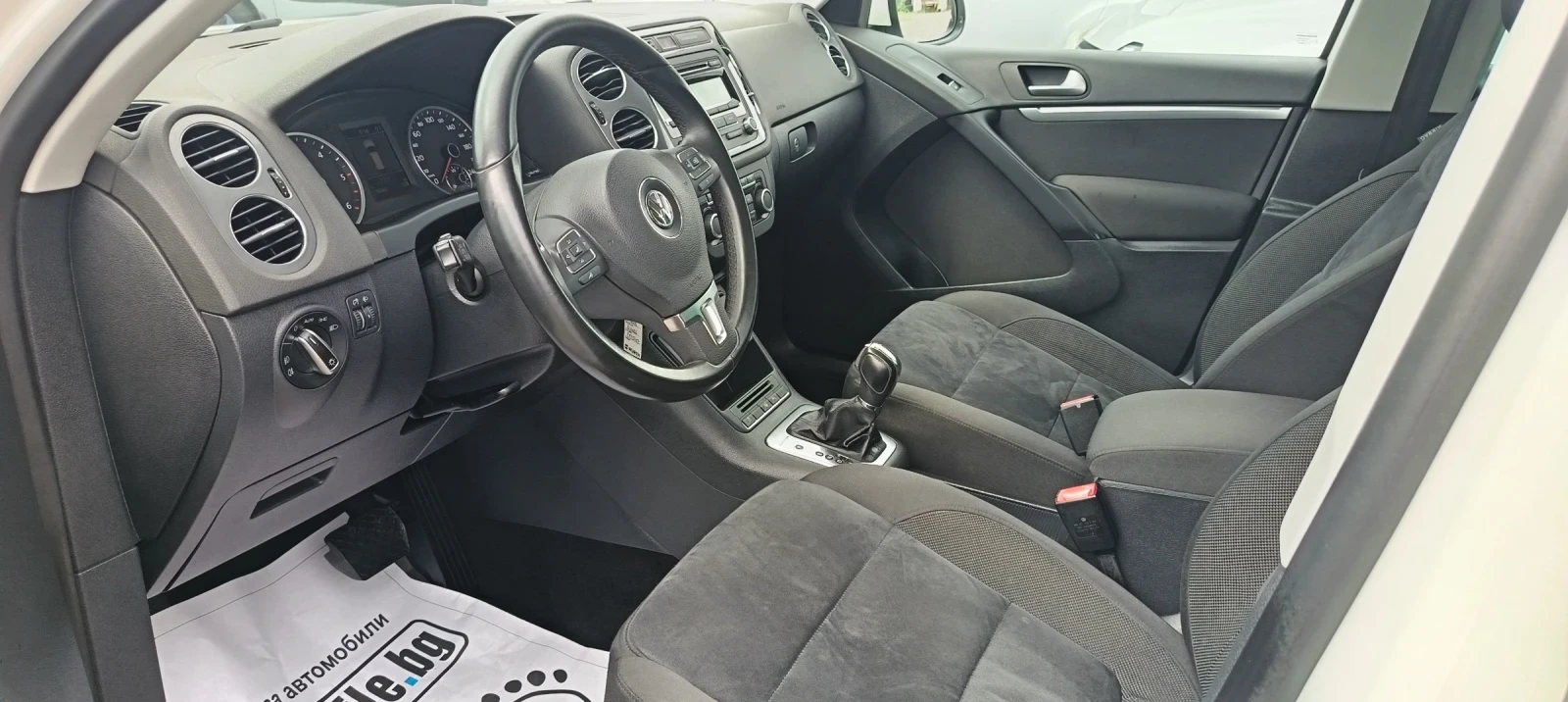 VW Tiguan 2.0 * 4x4 *  Автомат *  - изображение 8