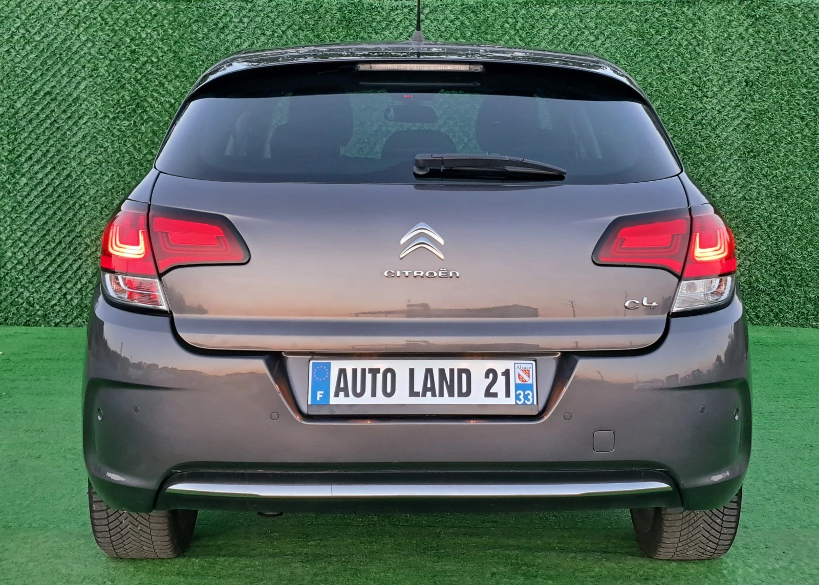 Citroen C4 AUTOMATIC* 131кс* 103 000км* ШВЕЙЦАРИЯ* Euro6b - изображение 8