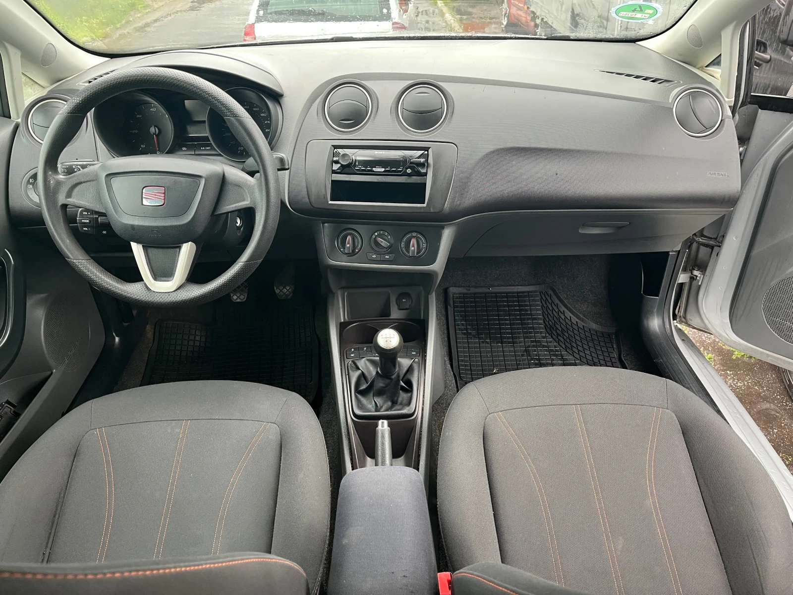 Seat Ibiza 1.2tdi - изображение 7