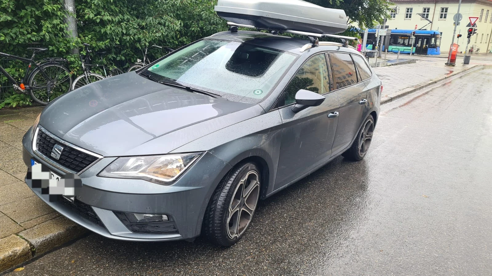 Seat Leon 1.4 CNG - изображение 7