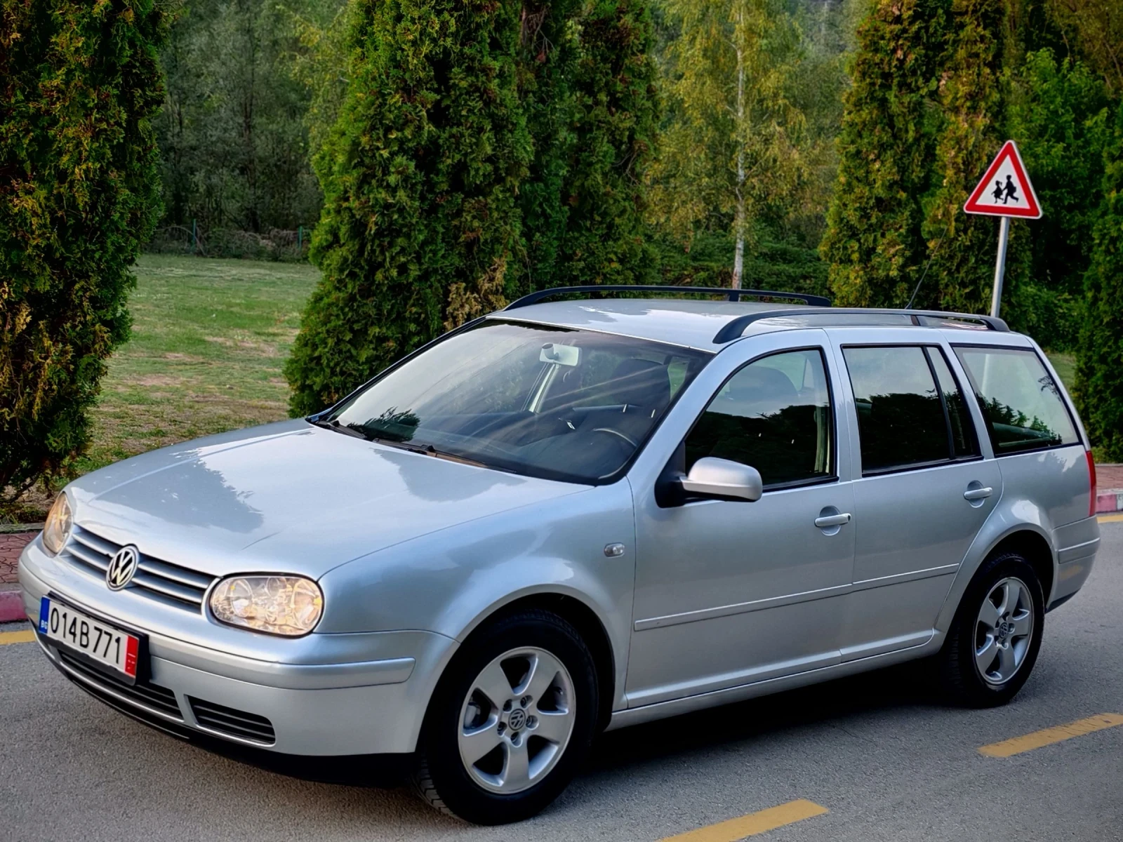 VW Golf 1.9TDI(90)* GT* FACELIFT* НОВ ВНОС*  - изображение 3