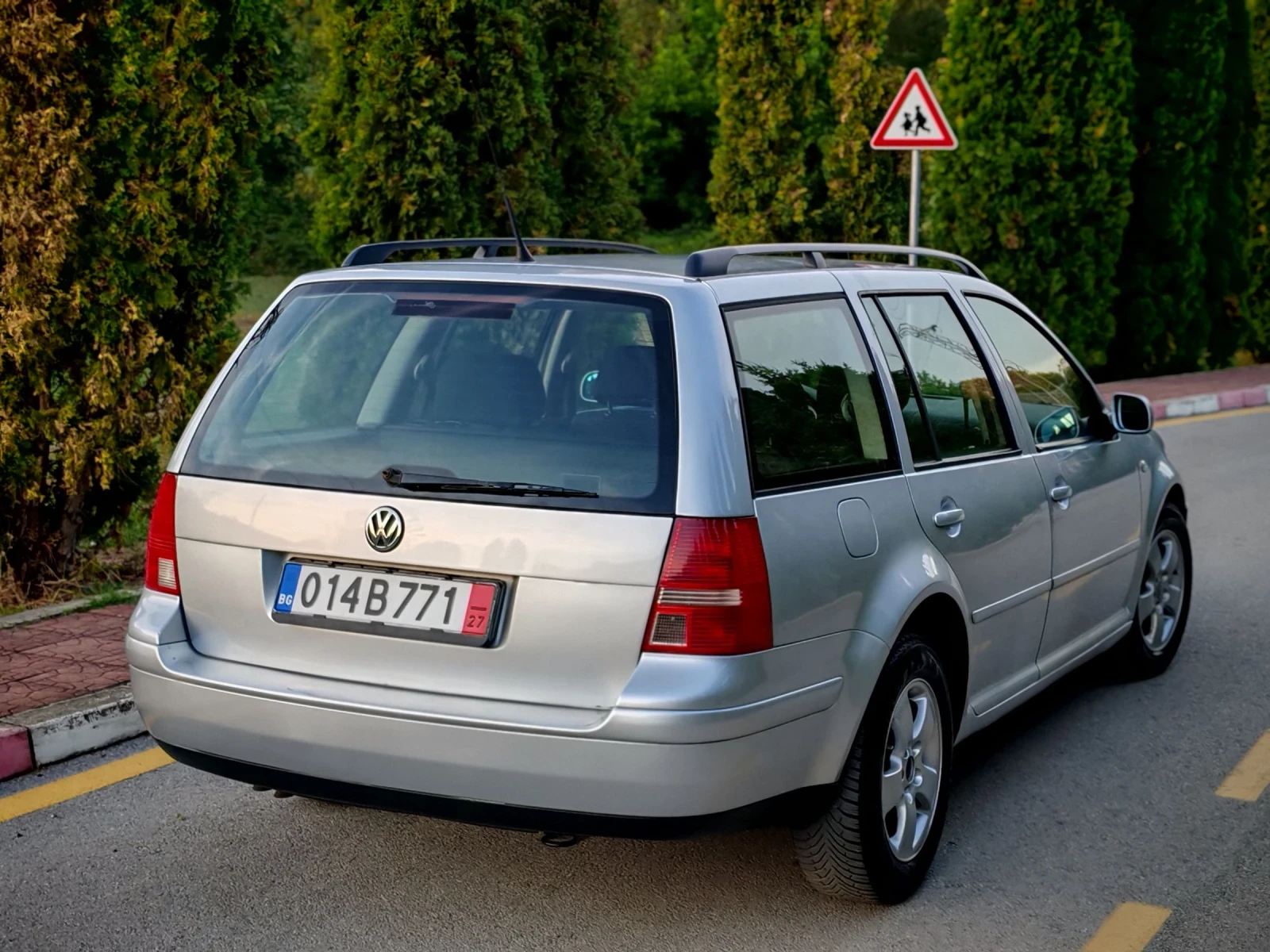 VW Golf 1.9TDI(90)* GT* FACELIFT* НОВ ВНОС*  - изображение 6
