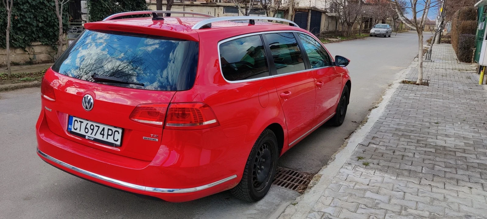 VW Passat 1.4 TSI Ecofuel  | Mobile.bg — изображение 2