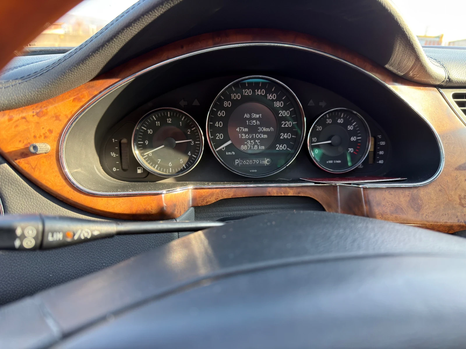 Mercedes-Benz CLS 500  - изображение 9