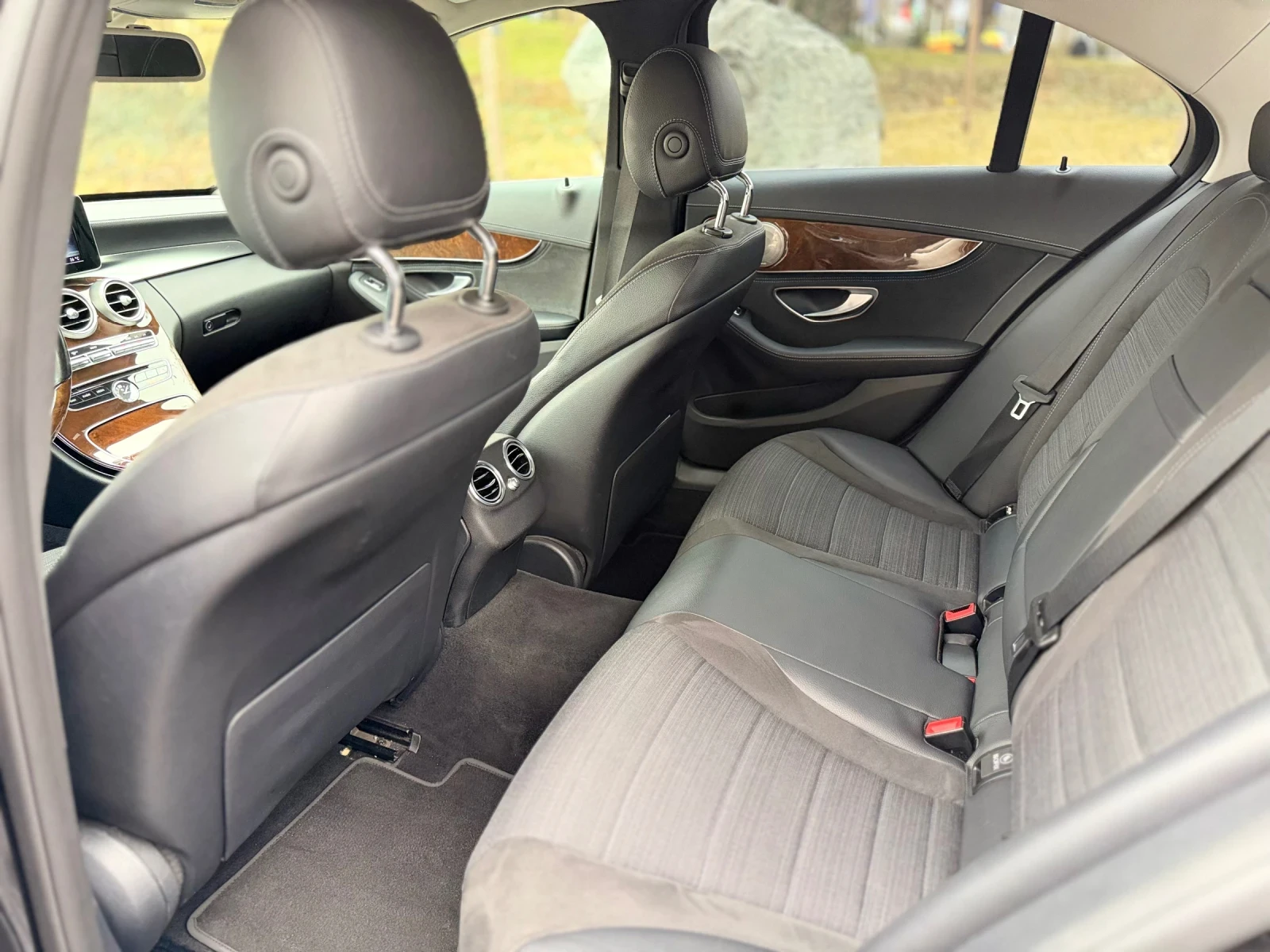 Mercedes-Benz C 200 4MATIC BURMESTER LUXURY INTERIOR PACKAGE | Mobile.bg � ����������� 11