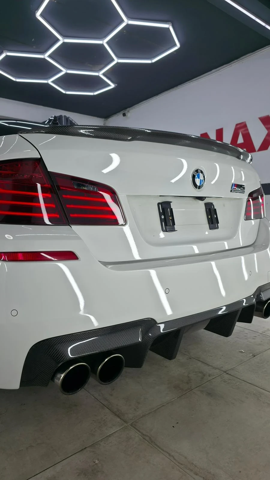 BMW M5 Akrapovic | Mobile.bg � ����������� 3