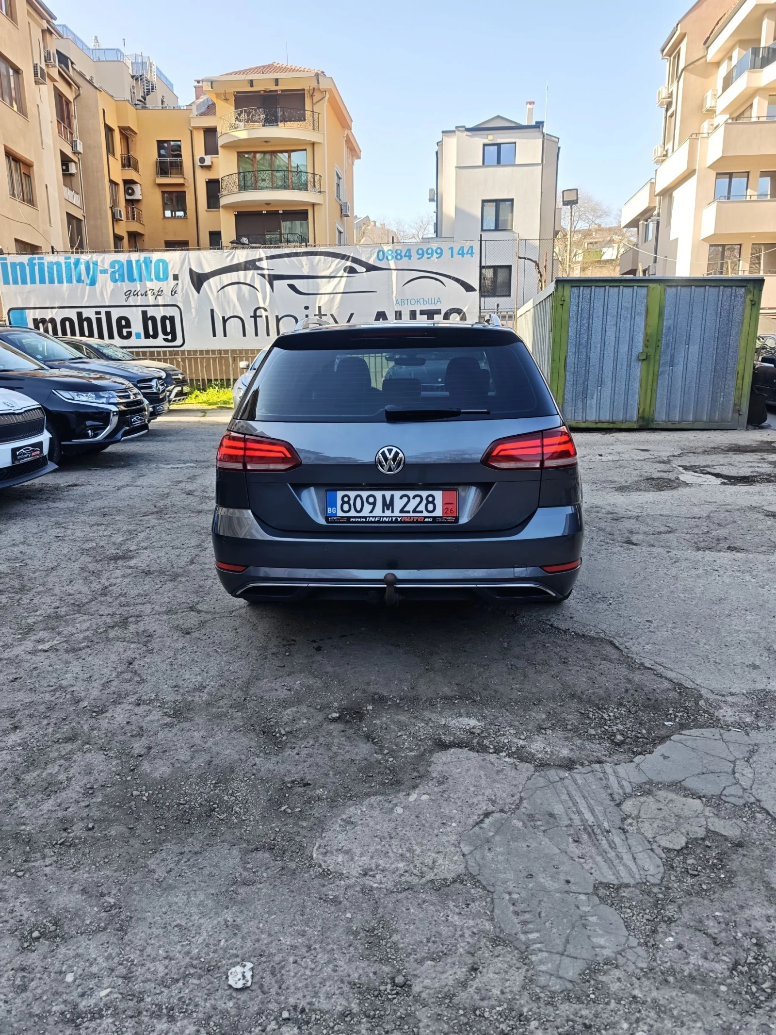 VW Golf FACELIFT!ДИГИТАЛ!ДИСТРОНИК, АВТОМАТ, ПОДГРЕВ, КЕЙЛ, снимка 3 - Автомобили и джипове - 53839723
