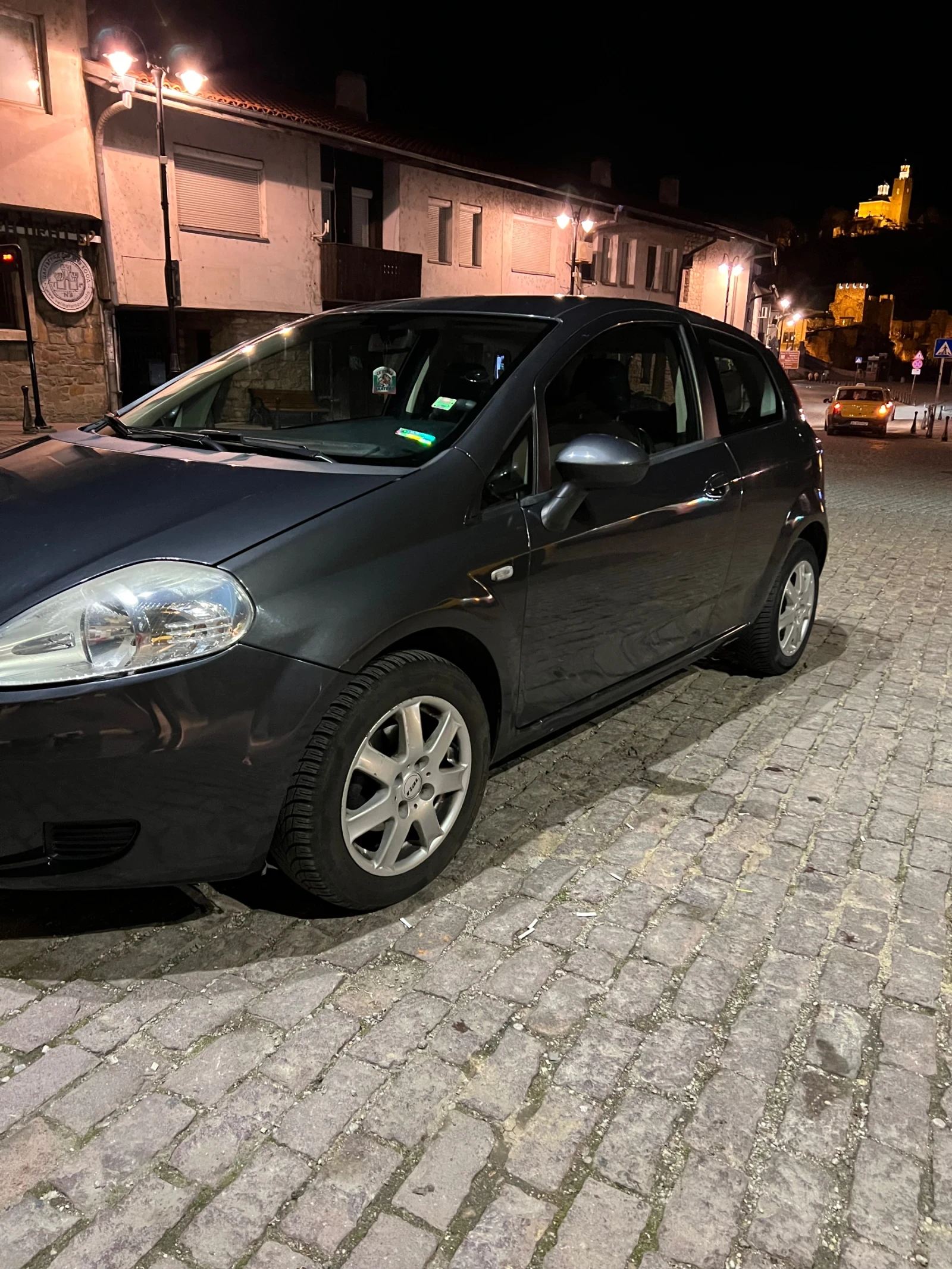 Fiat Punto 1.4, снимка 3 - Автомобили и джипове - 53911416
