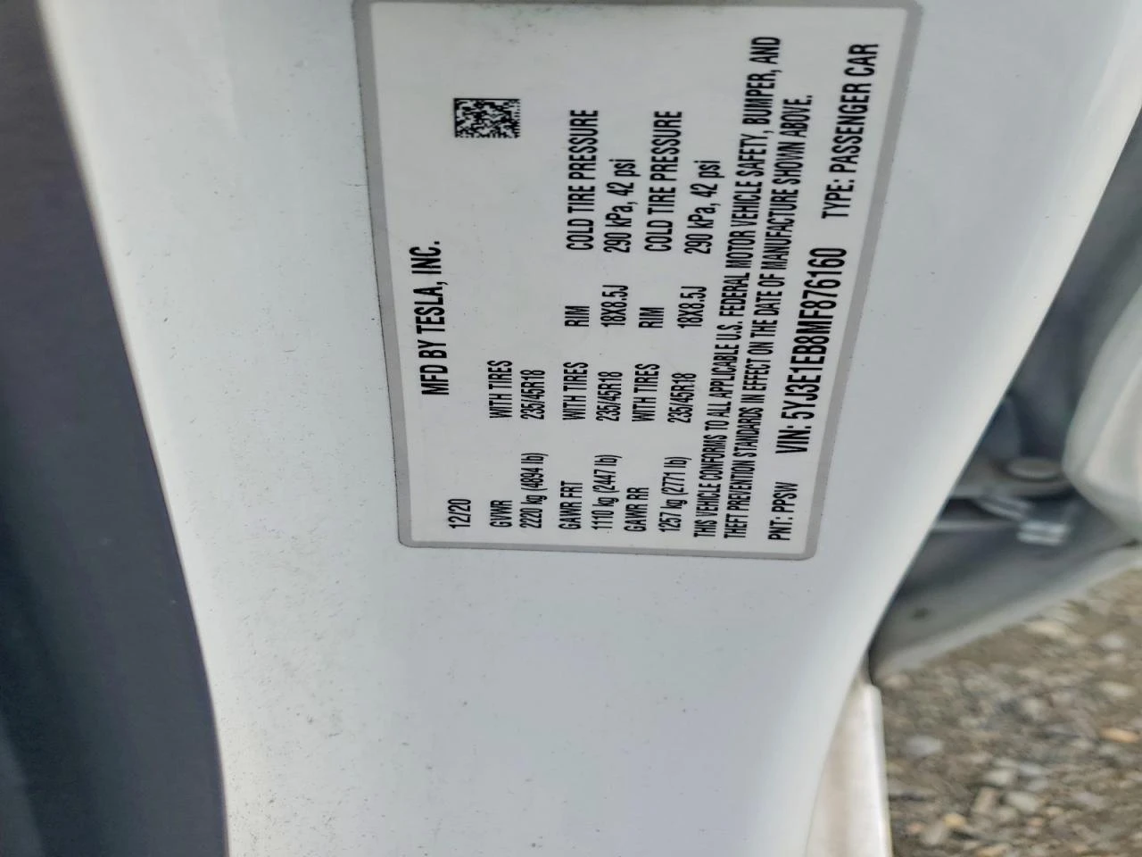 Tesla Model 3, снимка 12 - Автомобили и джипове - 54193211