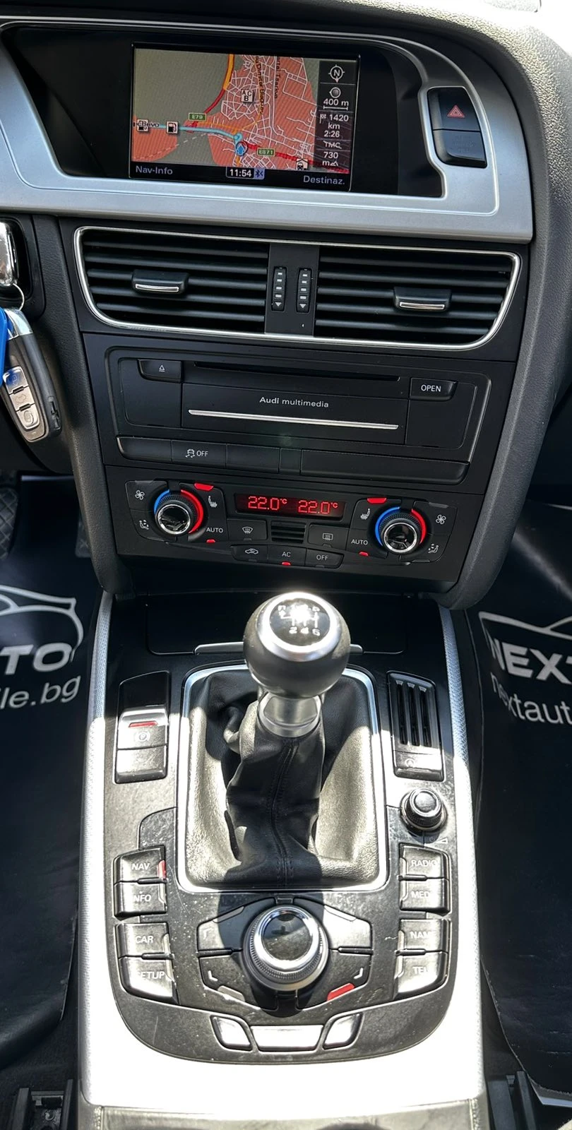 Audi A4 2.0TDI 143HP NAVI ПОДГРЕВ EU5A, снимка 10 - Автомобили и джипове - 54304951