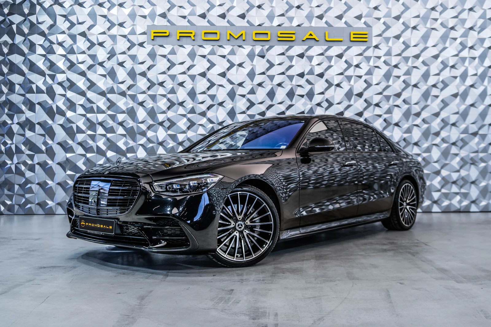 Mercedes-Benz S 580 4M L * AMG* TV* FirstCl* BurmHighEnd* Pano* Headup