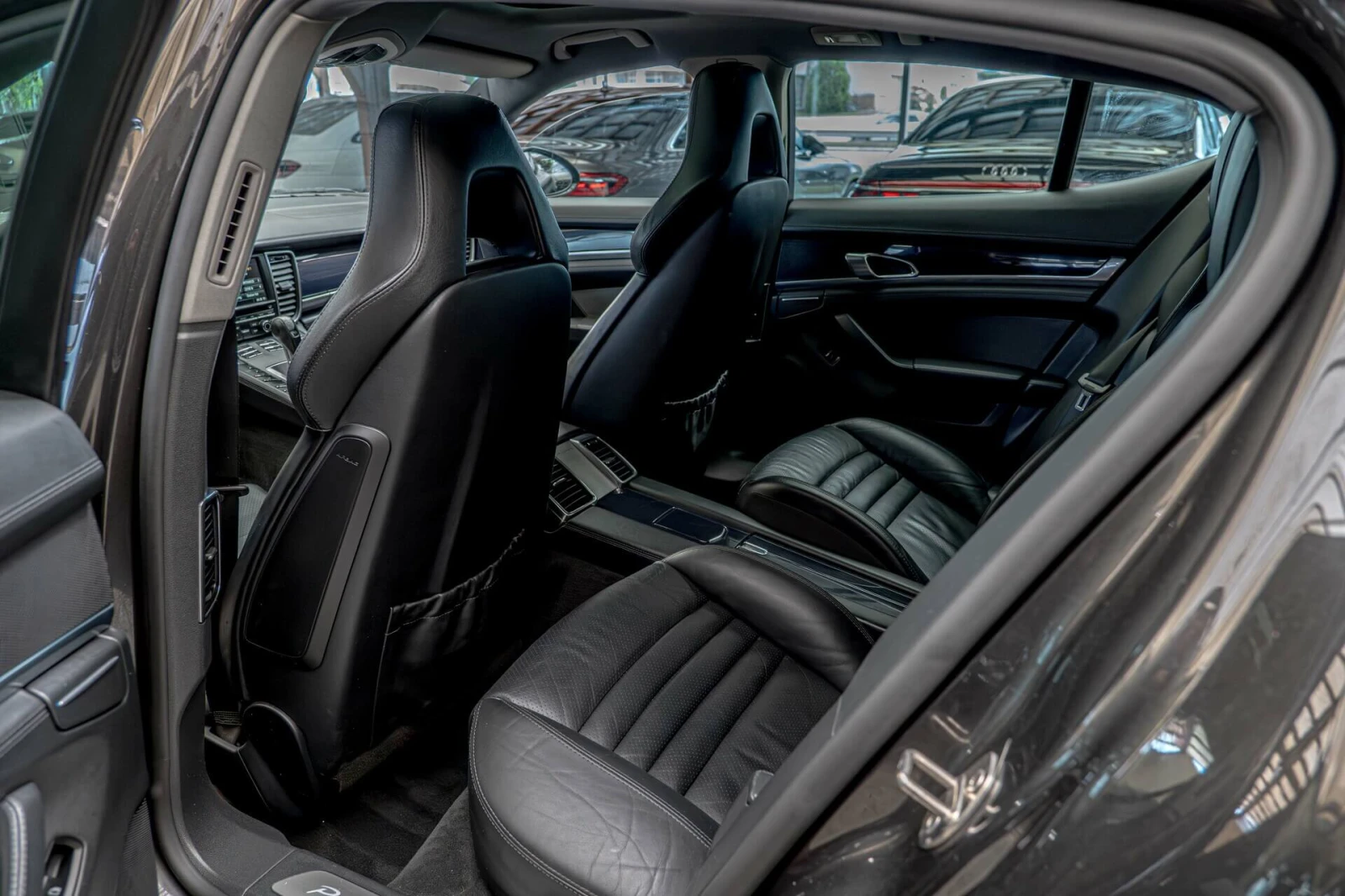 Porsche Panamera 4s/PDK/PDLS/Подгрев/Sport Chrono/ABD/PASM, снимка 9 - Автомобили и джипове - 54602558