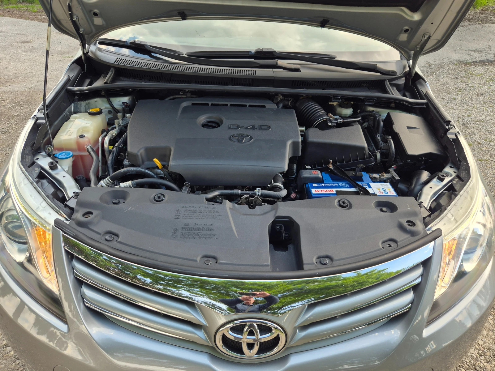 Toyota Avensis 2.0D-4D NAVI KOЖА КЕYLESS FULL ВНОС ИТАЛИЯ , снимка 16 - Автомобили и джипове - 54621786