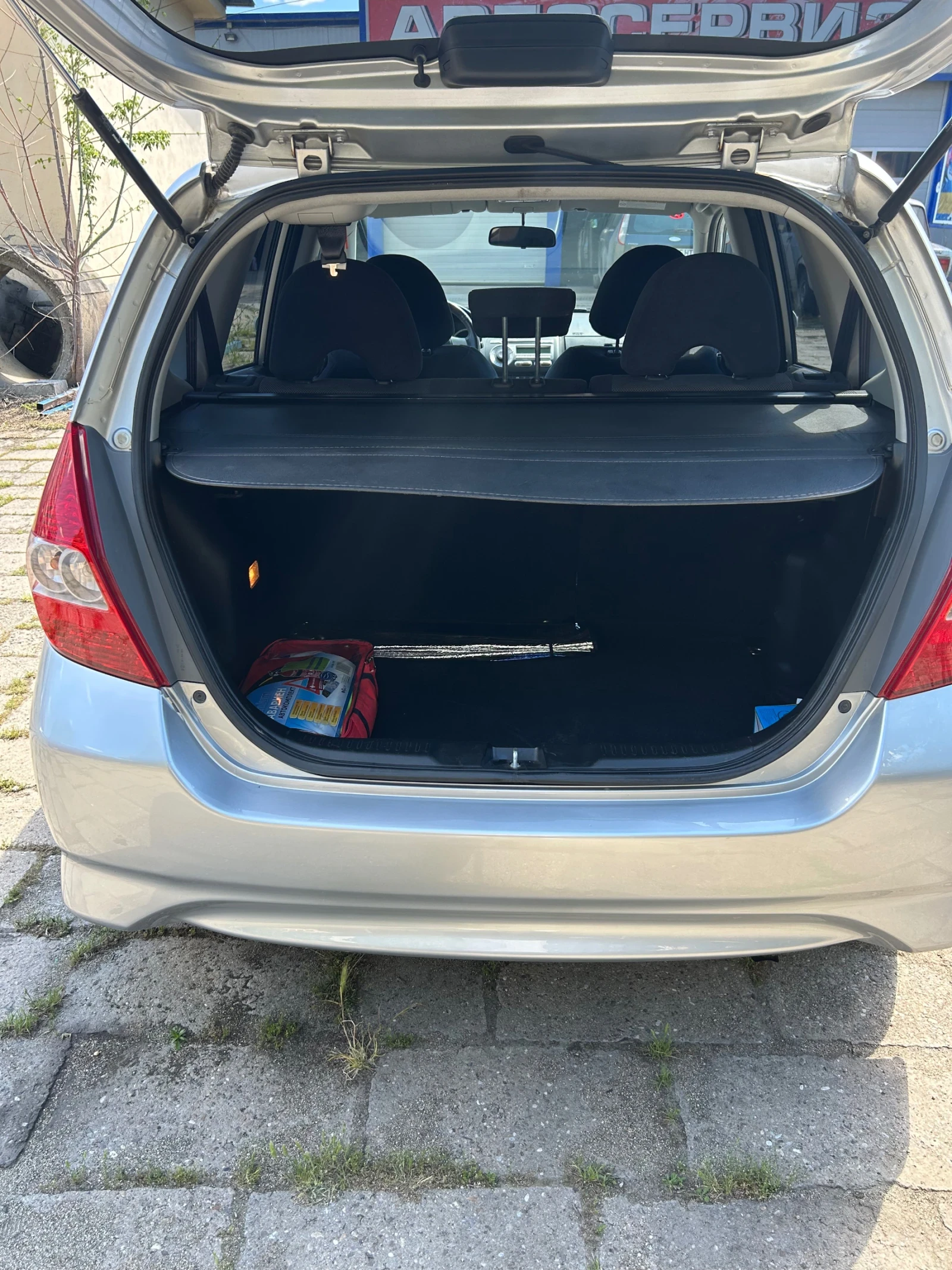 Honda Jazz Sport, снимка 2 - Автомобили и джипове - 54714536