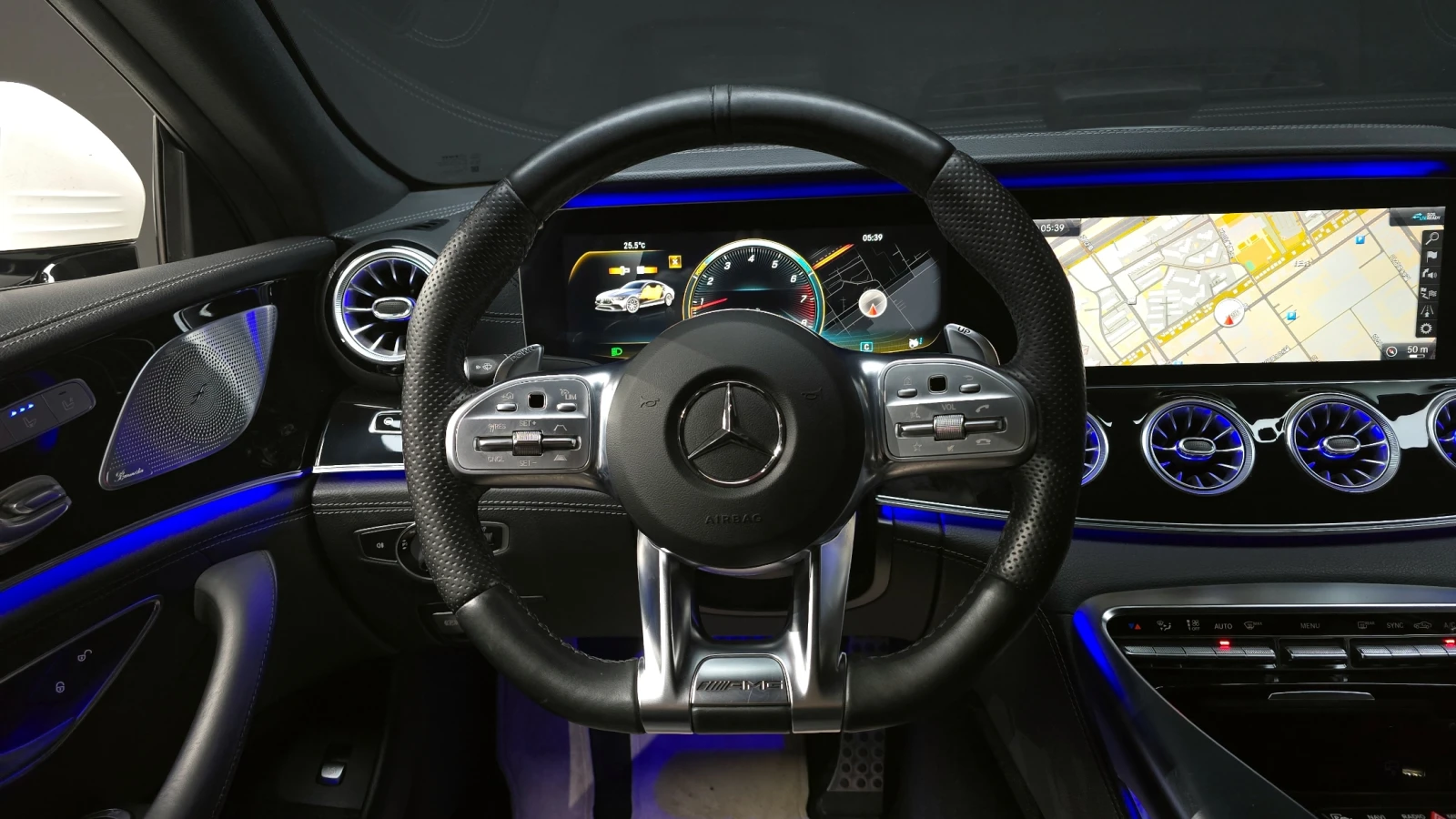 Mercedes-Benz GT 63 AMG KIT* HEAD-UP* 360* ОБДУХ* FULL* КРАЙНА ЦЕНА, снимка 6 - Автомобили и джипове - 54744940