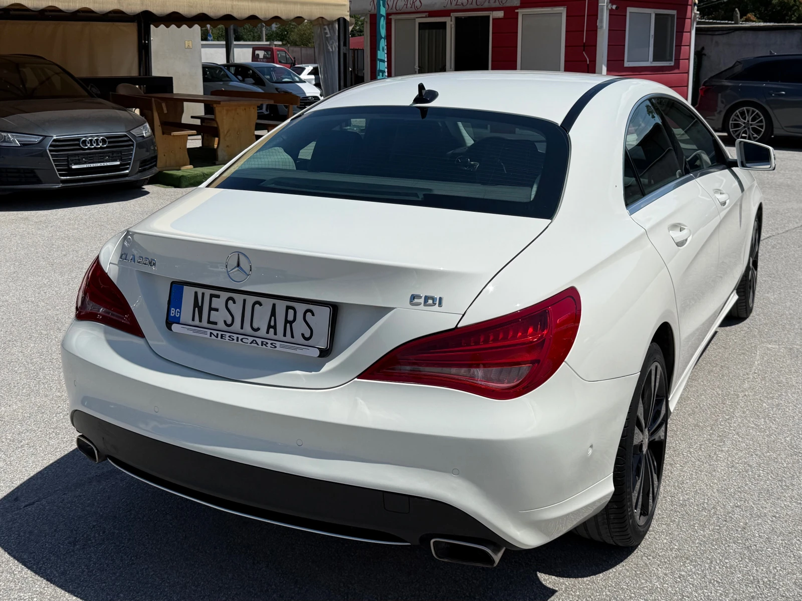 Mercedes-Benz CLA 220 d SEDAN 7G-TRONIC AUTOMAT !!! ПЕРФЕКТНО СЪСТОЯНИЕ , снимка 5 - Автомобили и джипове - 54955798