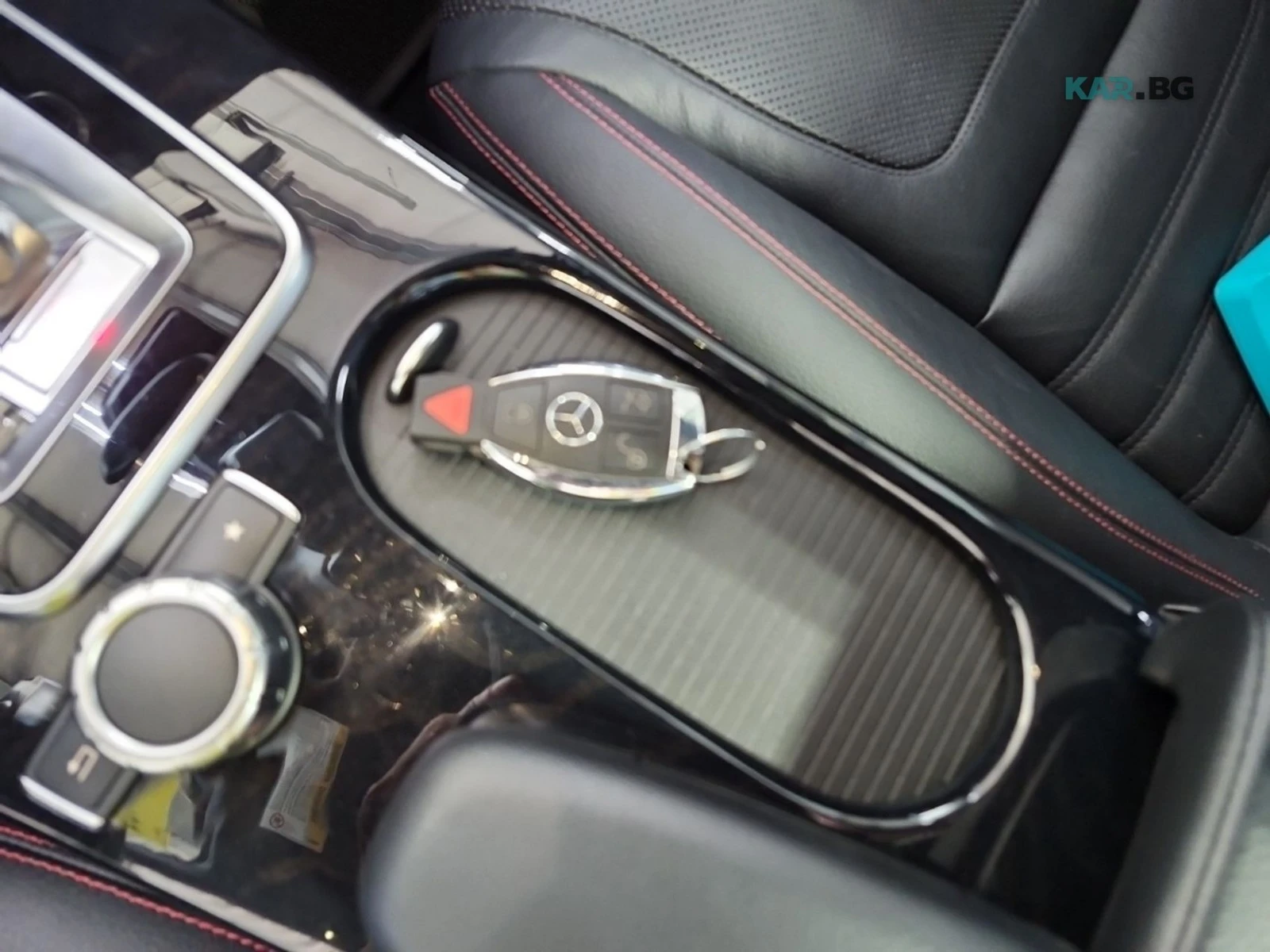 Mercedes-Benz SLC 300 * АвтоКредит * (ЦЕНА ДО БГ), снимка 14 - Автомобили и джипове - 55095413