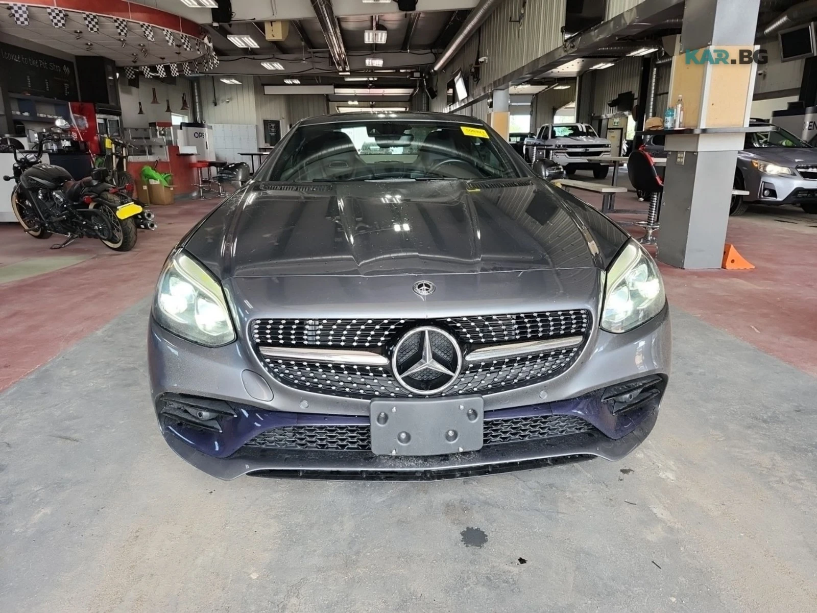 Mercedes-Benz SLC 300 * АвтоКредит * (ЦЕНА ДО БГ), снимка 2 - Автомобили и джипове - 55095413