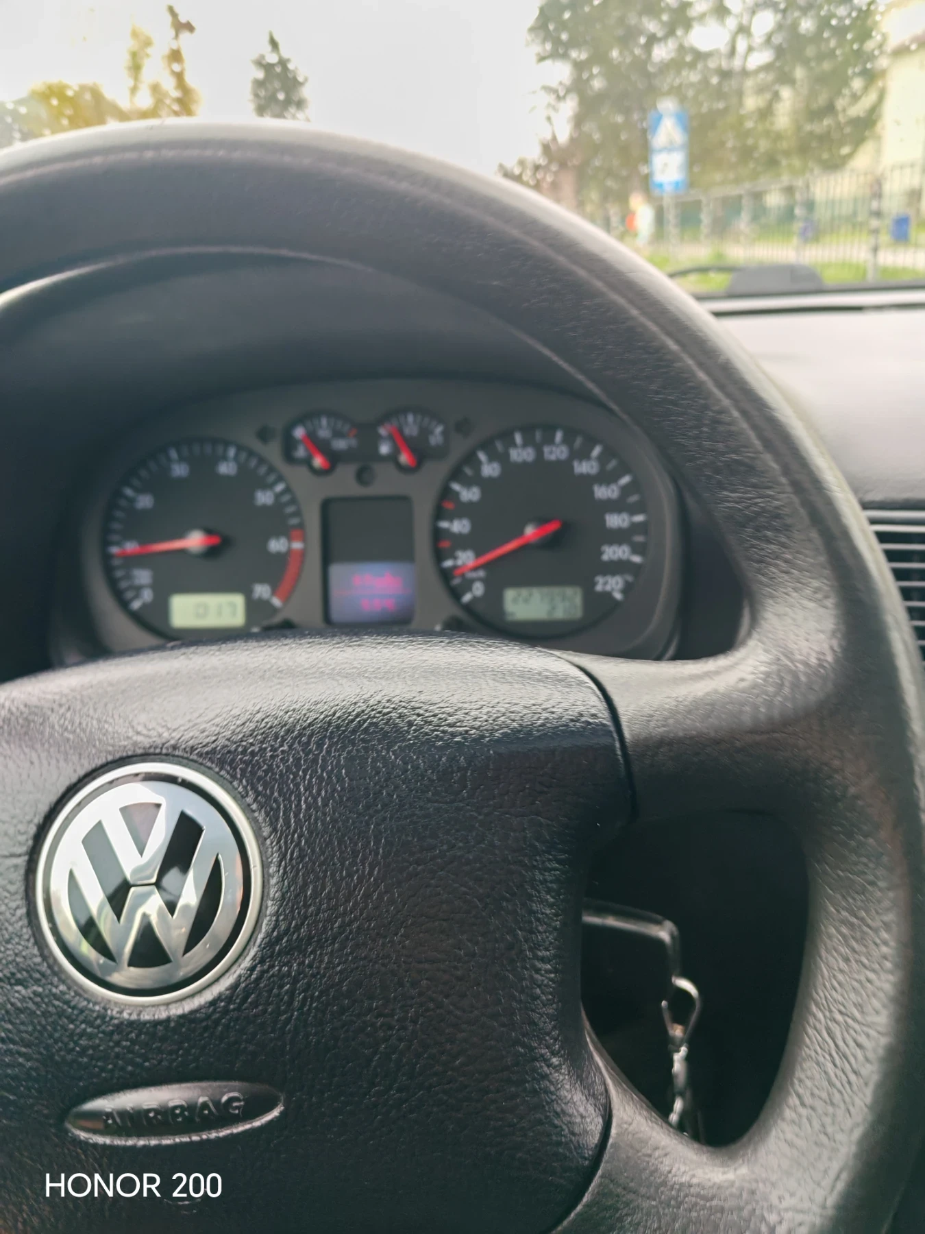 VW Golf, снимка 5 - Автомобили и джипове - 55125558