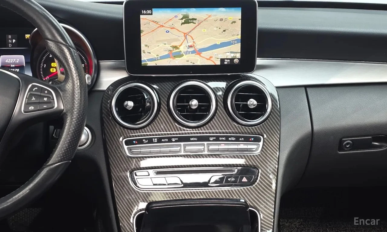 Mercedes-Benz C 220 ПОДГРЕВИ/ШИБИДАХ/ФИКСИРАНА ЦЕНА ДО БЪЛГАРИЯ, снимка 10 - Автомобили и джипове - 55147005