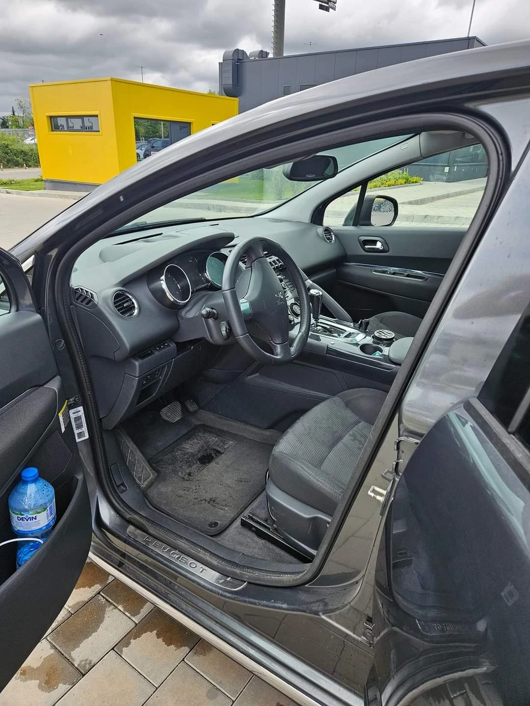 Peugeot 3008, снимка 10 - Автомобили и джипове - 55160343